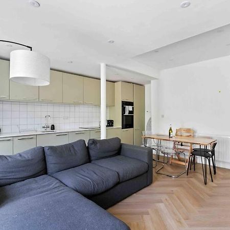 Modern 3 Bed Apartment In Tottenham London Exterior photo